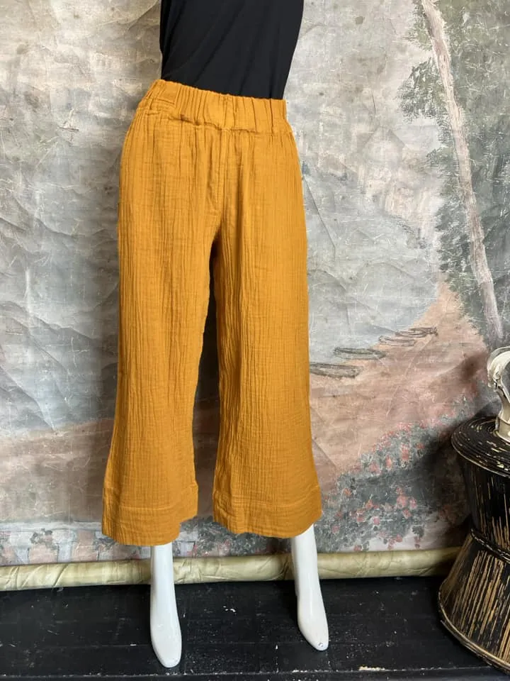 772 Reyana Pant-Burlwood