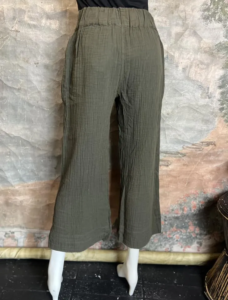 772 Reyana Pant-Burlwood