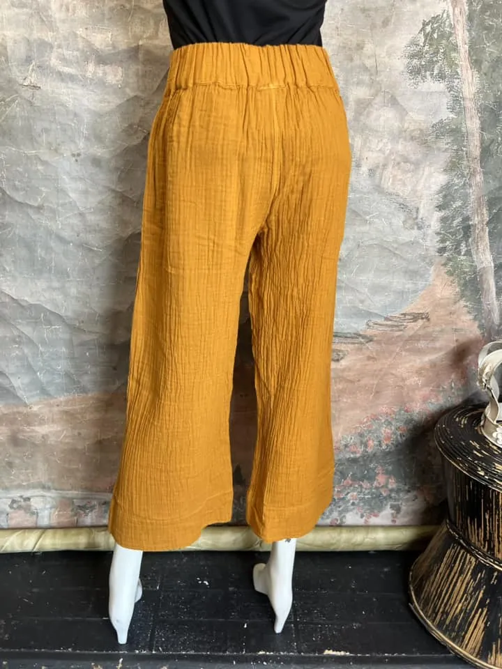 772 Reyana Pant-Burlwood