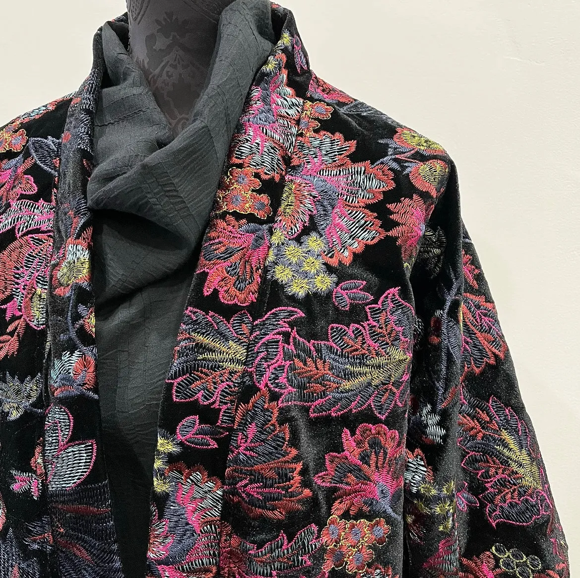 Bolero Jacket - Floral embroidered black velvet