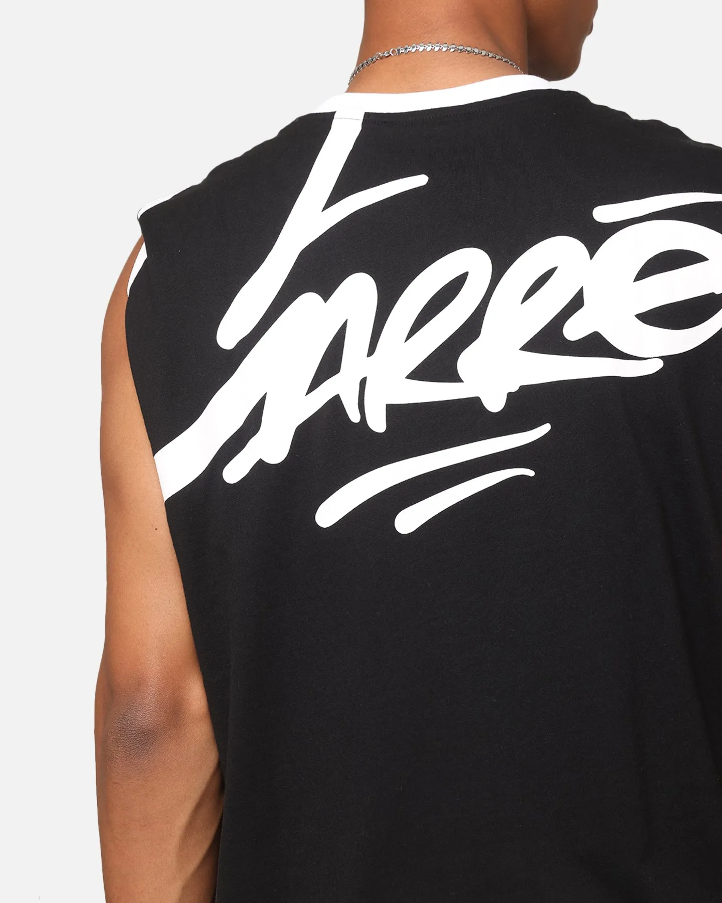 Carre Graffiti Muscle T-Shirt Black