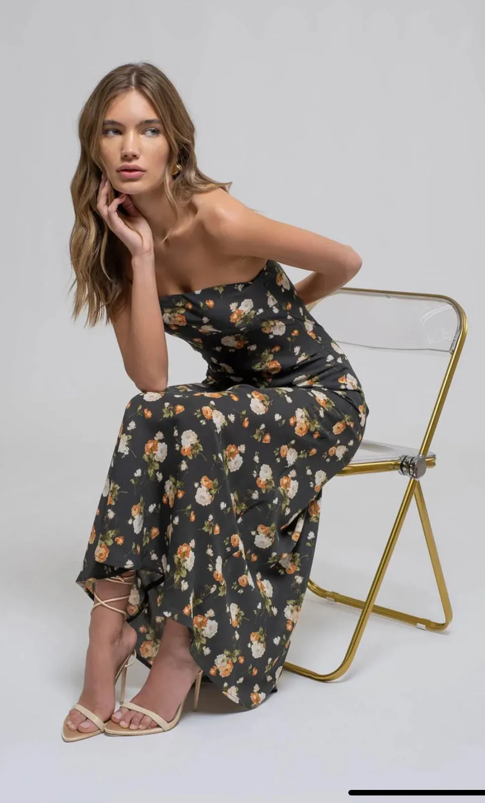 HUNTER GREEN FLORAL STRAPLESS SATIN MIDI DRESS