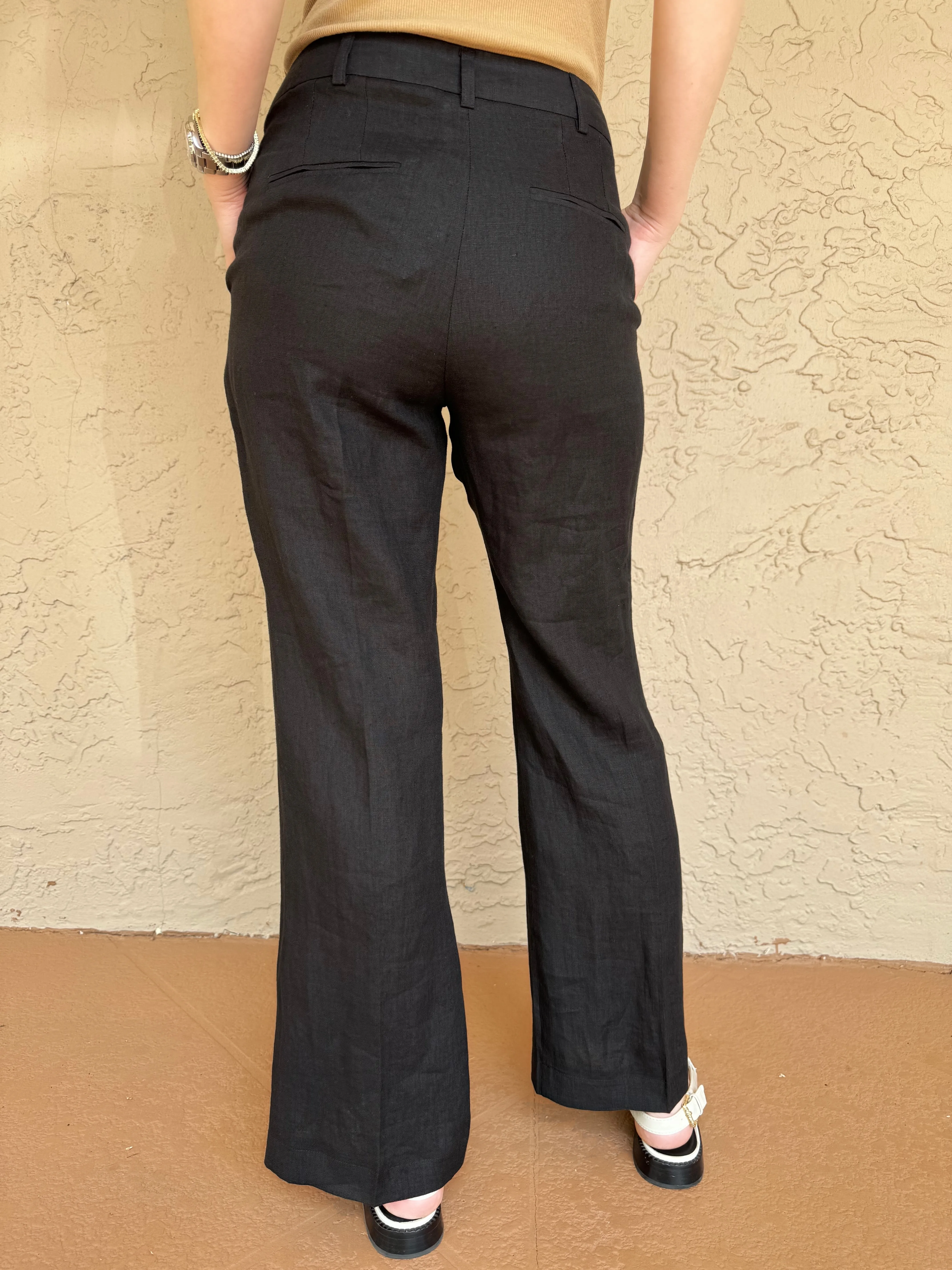 Muschio Cropped Flared-Leg Linen Pants - Black
