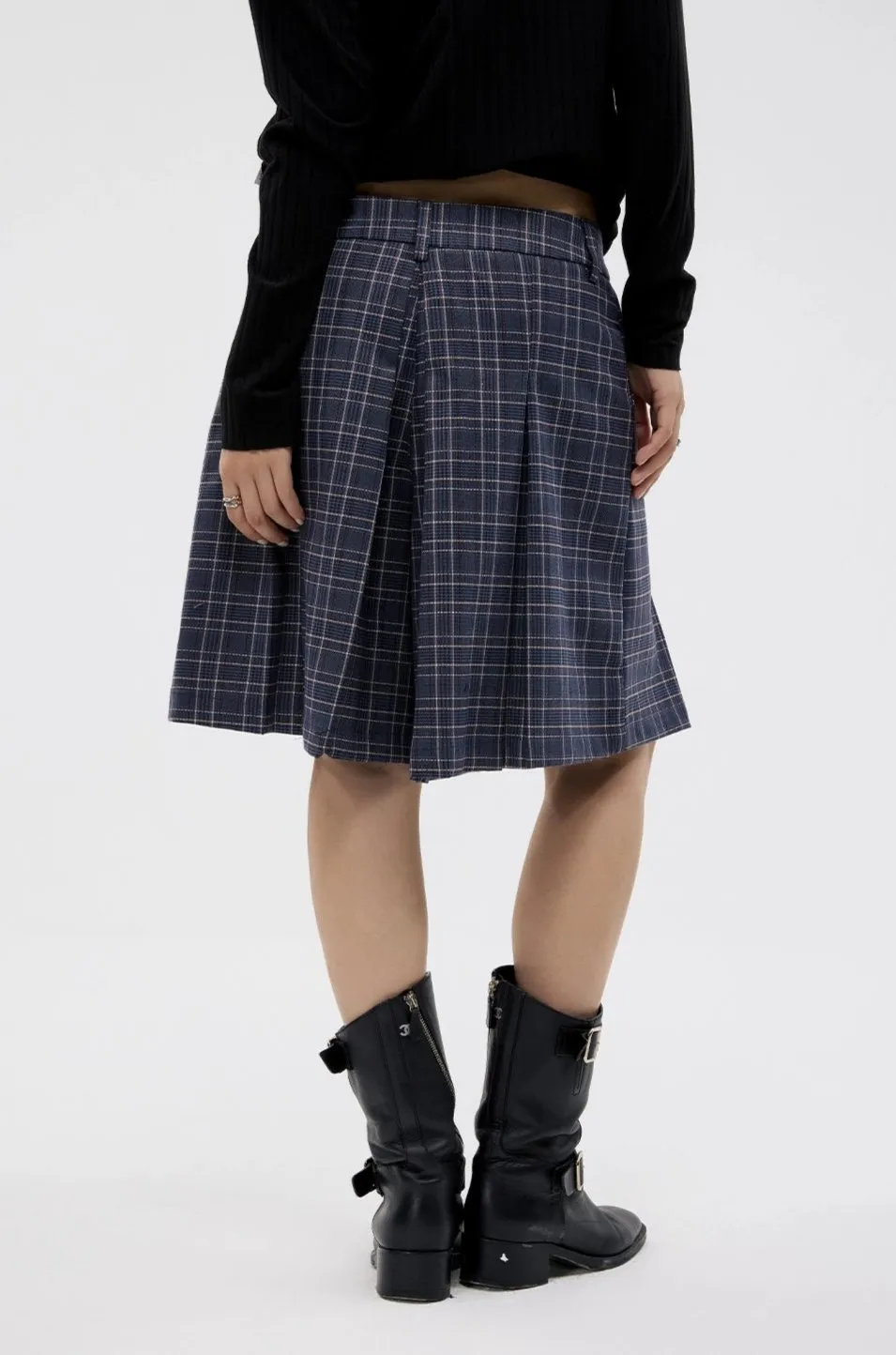 Plaid Pleated Bermuda Shorts