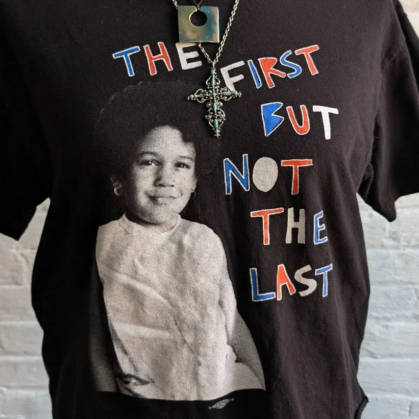 Retro Black Cropped Graphic Print Tee Kamala Harris Boxy Raw Hem T-Shirt Top