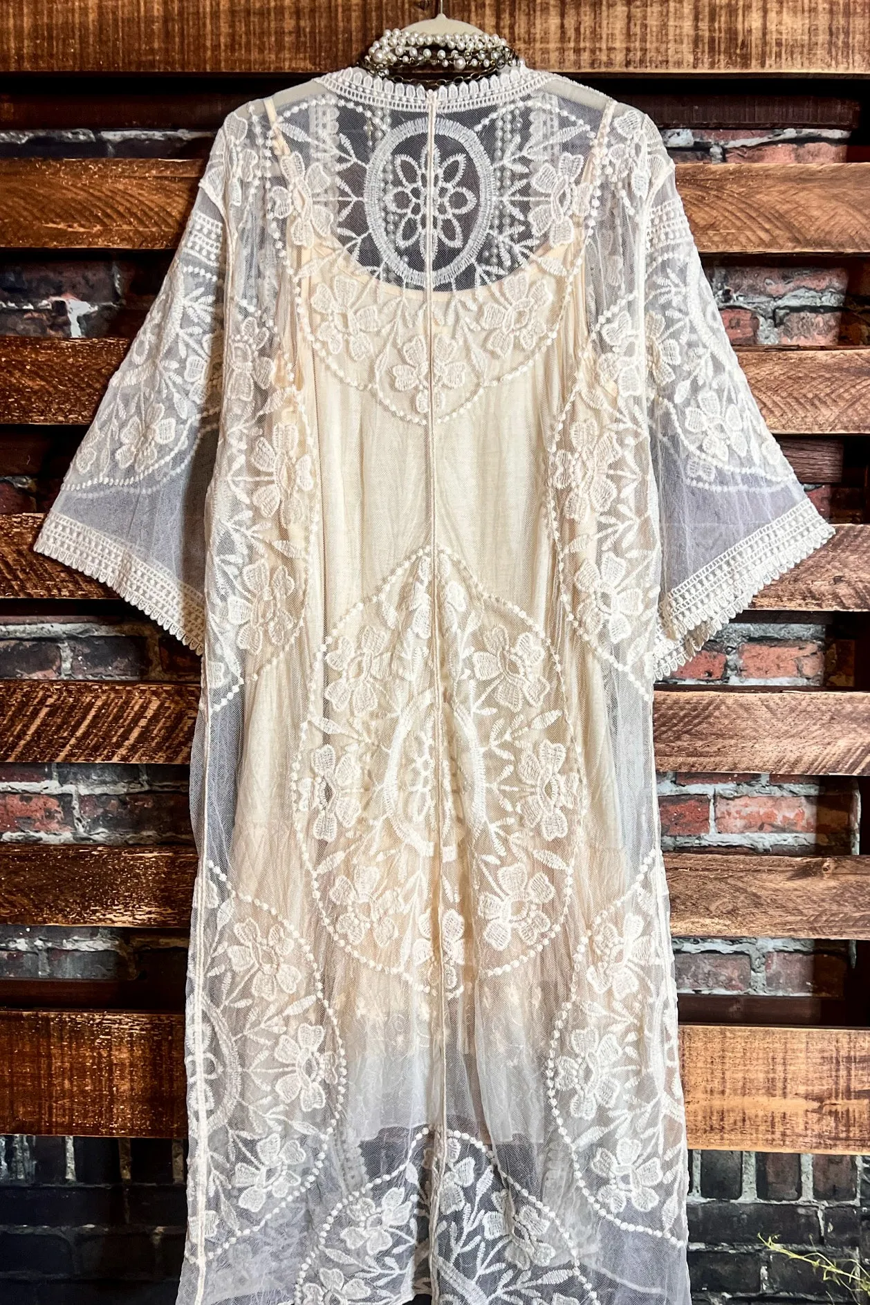 SWEET SECRET DREAM LACE CARDIGAN IN IVORY