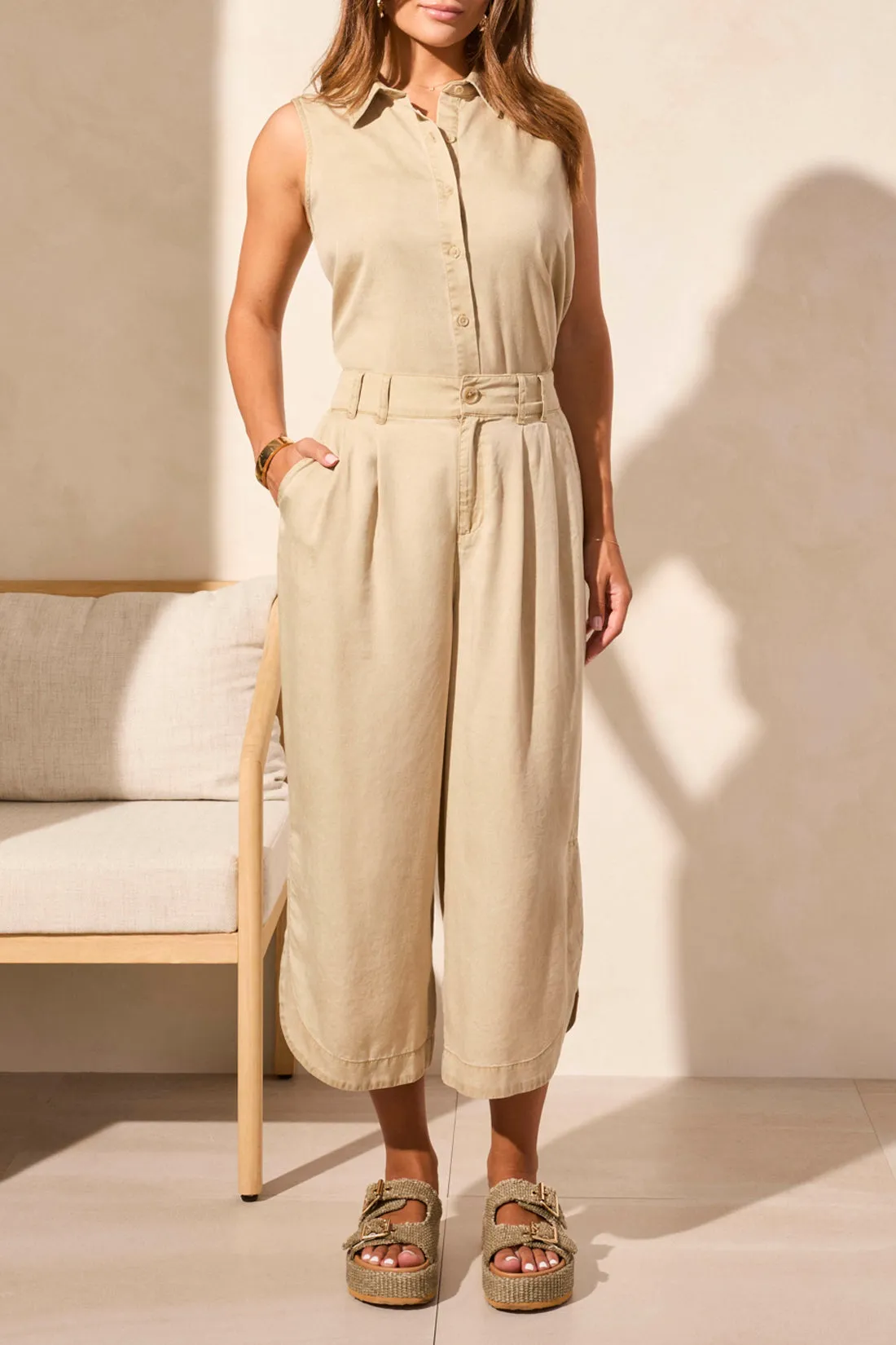 TRIBAL - FLOWY PLEATED PANT W/ TULIP HEM - 5534O-5244
