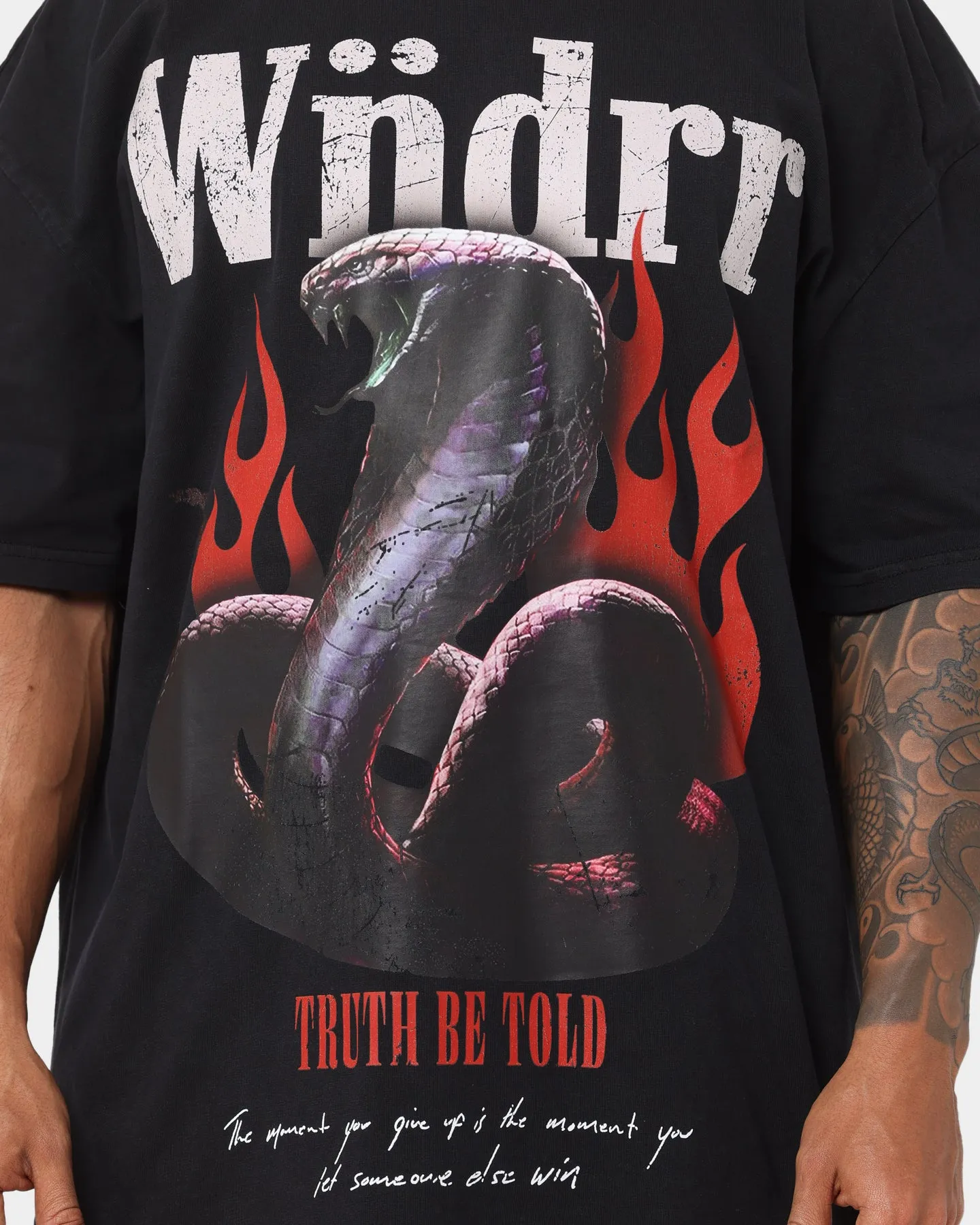WNDRR Serpent Vintage T-Shirt Washed Black